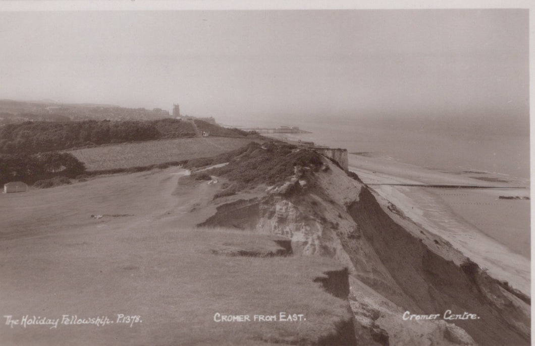 Norfolk Postcard - Cromer From East  VT101