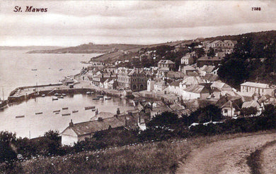 Cornwall Postcard - St Mawes Village  SW18422