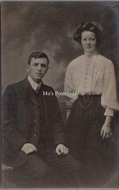 Ancestors Postcard - Portrait of a Young Couple   SW16965