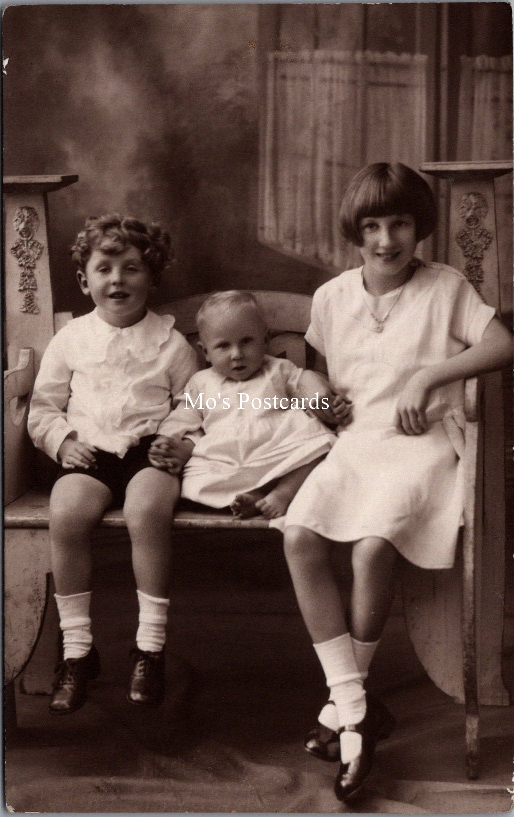 Ancestors Postcard - Three Children Sat on a Bench, Exeter Photographer  SW16849