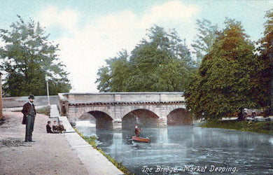Lincolnshire Postcard - The Bridge, Market Deeping  SW18400