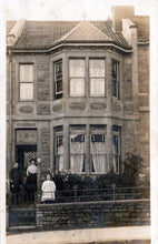 Load image into Gallery viewer, Unknown Location Postcard - House Named Vancouver. Posted From Bristol  SW18493
