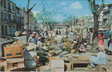 Martinique Postcard - The Market of The Levee Boulevard  SX437