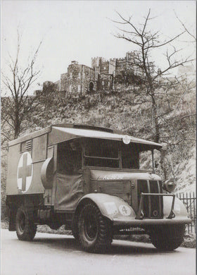 Military Postcard - World War II Army Hospital Vehicle  SW17527