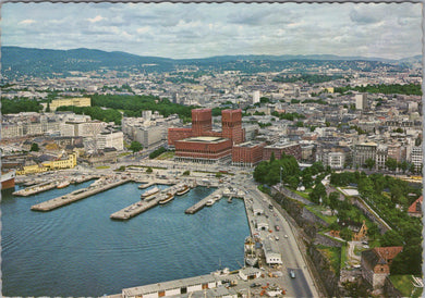 Norway Postcard - Oslo, View of The Town Hall and Harbour  SW17300