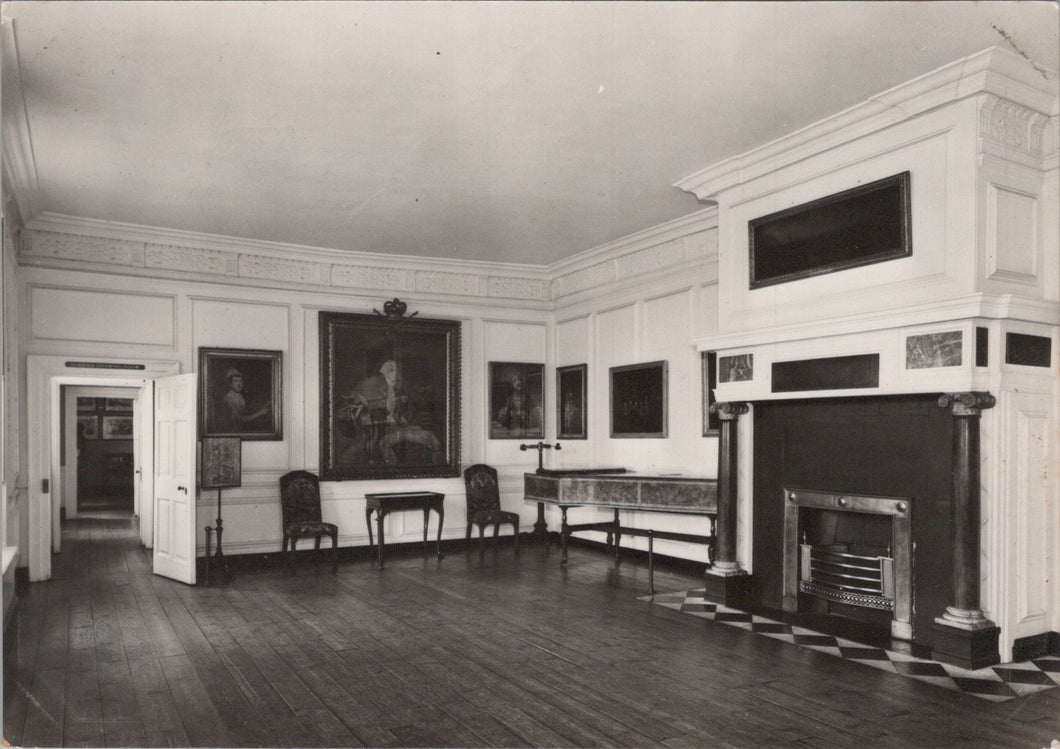 London Postcard - Kew Palace Drawing Room  SW17423
