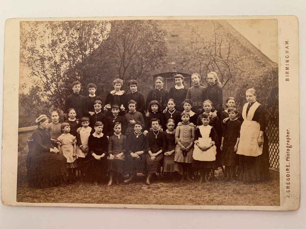 Victorian Cabinet Card - Group of Birmingham Children CBC19