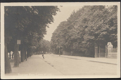 Bedfordshire Postcard - Bedford Road, Luton   A9099