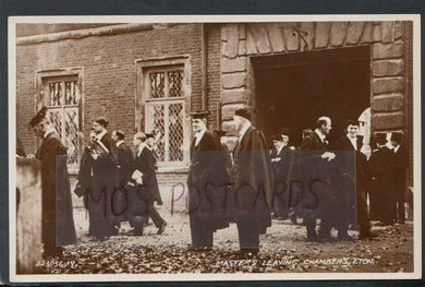 Berkshire Postcard - Masters Leaving Chambers, Eton   RS17553