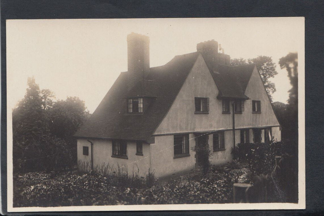 Dorset or Somerset? Postcard - House at Shapwick    T2623