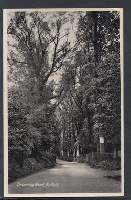 London Postcard - Browning Road, Enfield   T5787