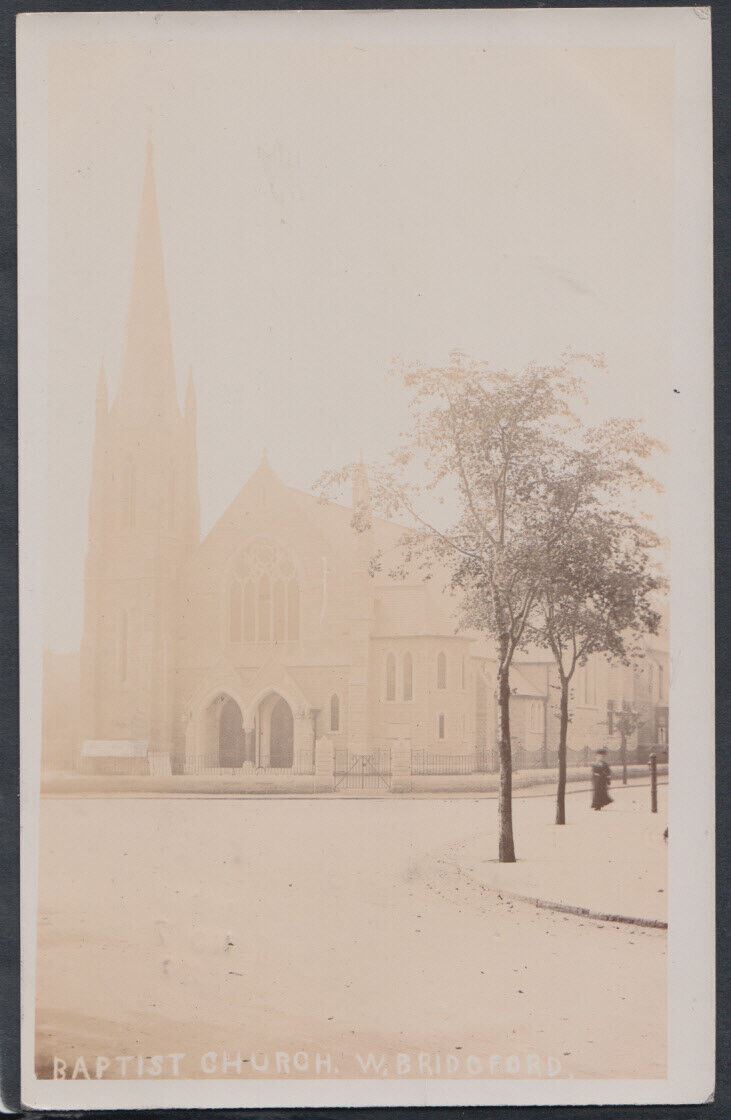 Nottinghamshire Postcard - Baptist Church, West Bridgford    T3187