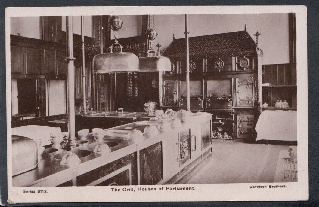 London Postcard - The Grill, The Houses of Parliament     T3112