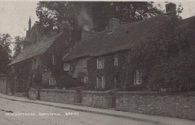 Derbyshire Postcard - Old Cottages, Bakewell   RS23904