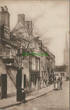 Load image into Gallery viewer, Lincolnshire Postcard - The Living Sign Castlegate, Grantham RS26869
