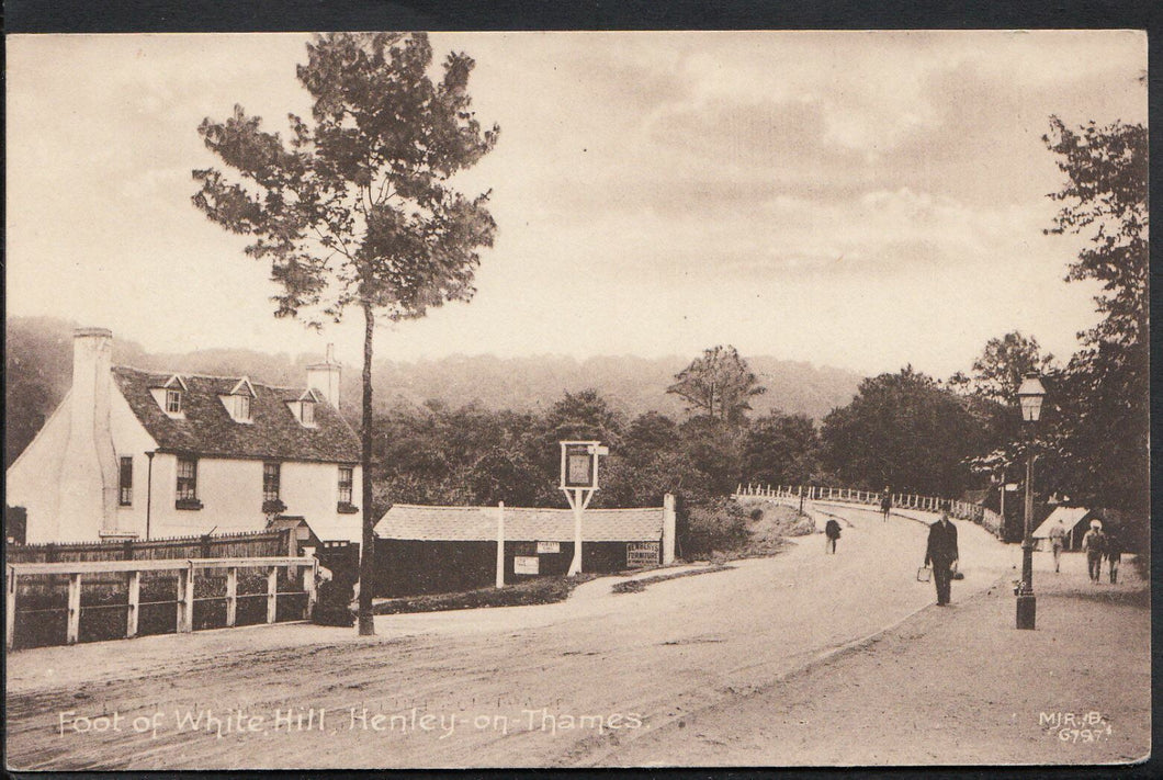 Oxfordshire Postcard - Foot of White Hill, Henley-On-Thames   MB857