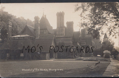 Berkshire Postcard - Woodclyffe Home, Wargrave   RT193