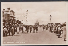 Load image into Gallery viewer, Isle of Wight Postcard - The Esplanade, Cowes     RS13013

