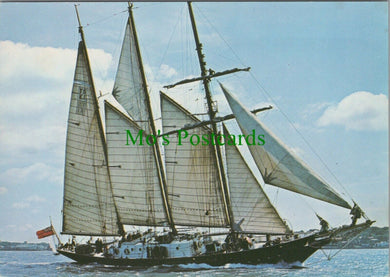 Sailing Postcard - Sir Winston Churchill, Sail Training Association Schooner  RR13665