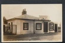 Load image into Gallery viewer, Scotland Postcard - Old Toll Bar, First House in Scotland, Gretna Green  RS15688

