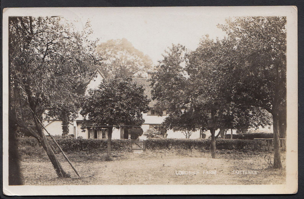 Hertfordshire Postcard - Lordship Farm, Cottered   Ref.505 