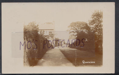 Derbyshire Postcard - Quarndon Street Scene   T2308