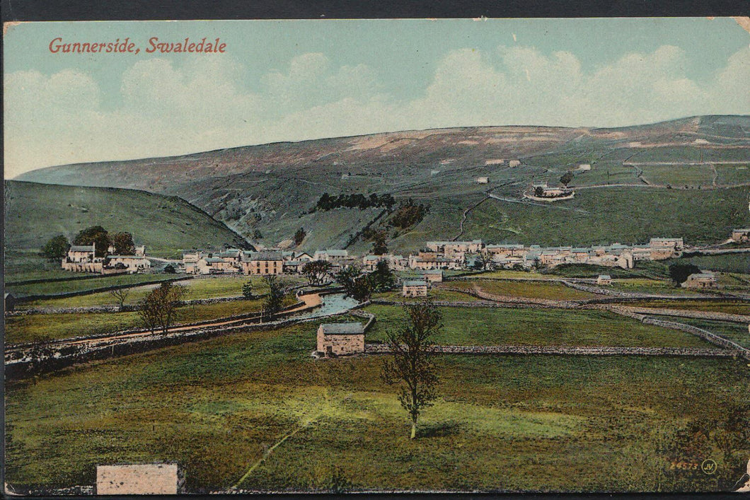 Yorkshire Postcard - Gunnerside, Swaledale   U1662