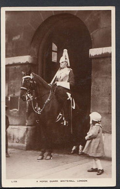 London Postcard - Child Watching A Horse Guard, Whitehall RS5284