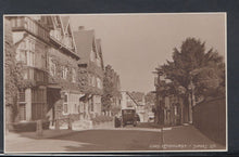 Load image into Gallery viewer, Hampshire Postcard - Lyndhurst Street      T1221
