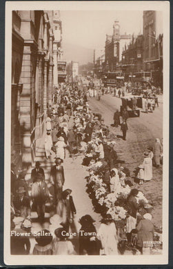 South Africa Postcard - Flower Sellers in a Busy Street    T4864