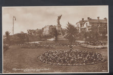 Load image into Gallery viewer, Essex Postcard - Memorial &amp; Gardens Looking West, Clacton-On-Sea  RS9469
