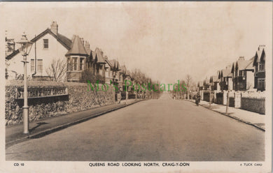 Wales Postcard - Craig-Y-Don, Queens Road Looking North HP619