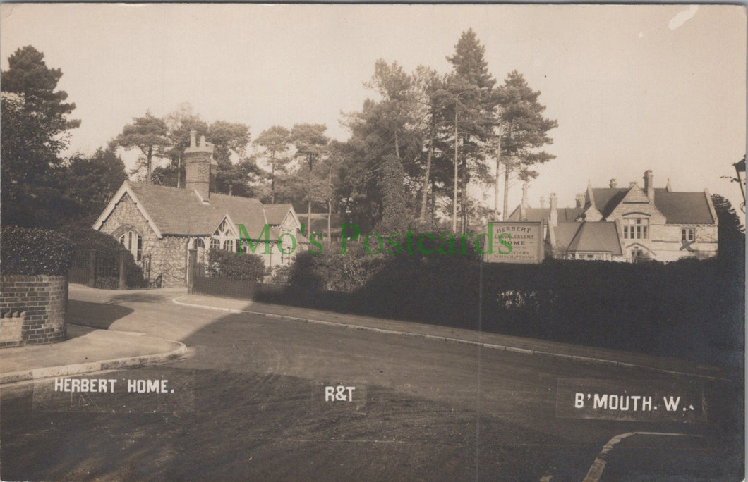 Dorset Postcard - Herbert Convalescent Home, Bournemouth West HP635A