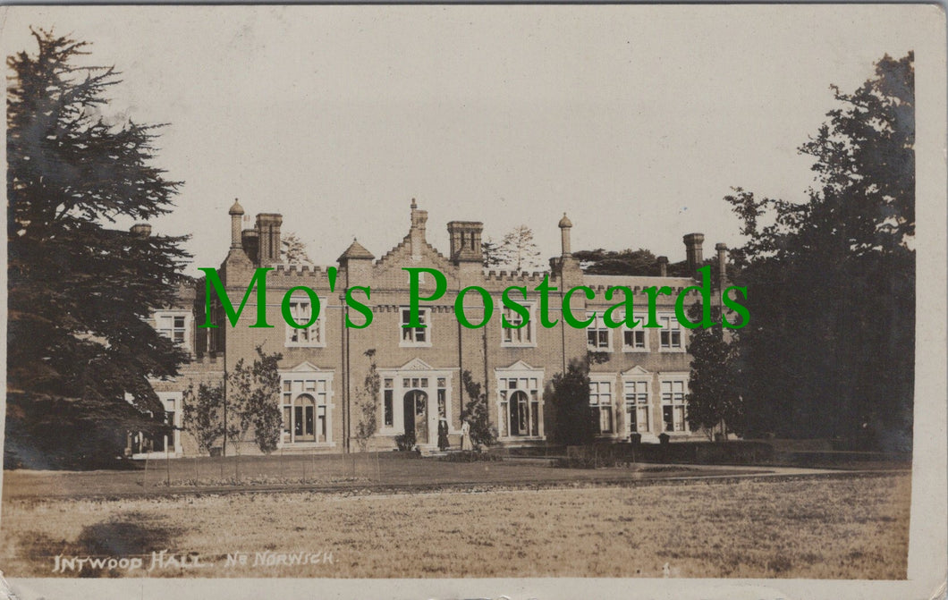 Norfolk Postcard - Intwood Hall, Nr Norwich Ref.SW9749