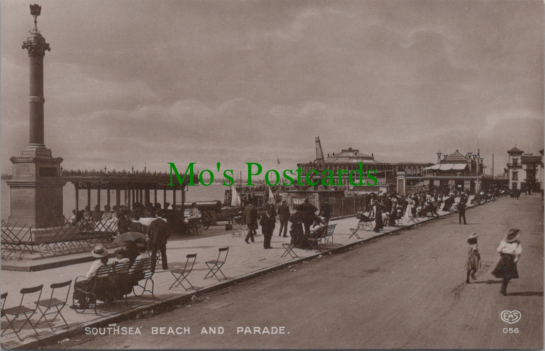 Hampshire Postcard - Southsea Beach and Parade  Ref.SW9918