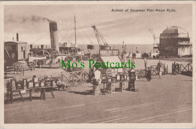 Isle of Wight Postcard - Arrival of Steamer, Pier Head, Ryde Ref.SW9851