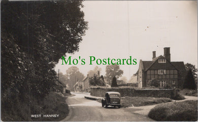 Berkshire Postcard - West Hanney Village Ref.HP355