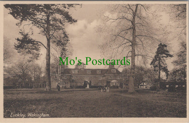 Berkshire Postcard - Luckley, Wokingham  Ref.HP357