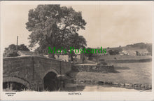 Load image into Gallery viewer, Yorkshire Postcard - Austwick Village, Craven District Ref.HP424
