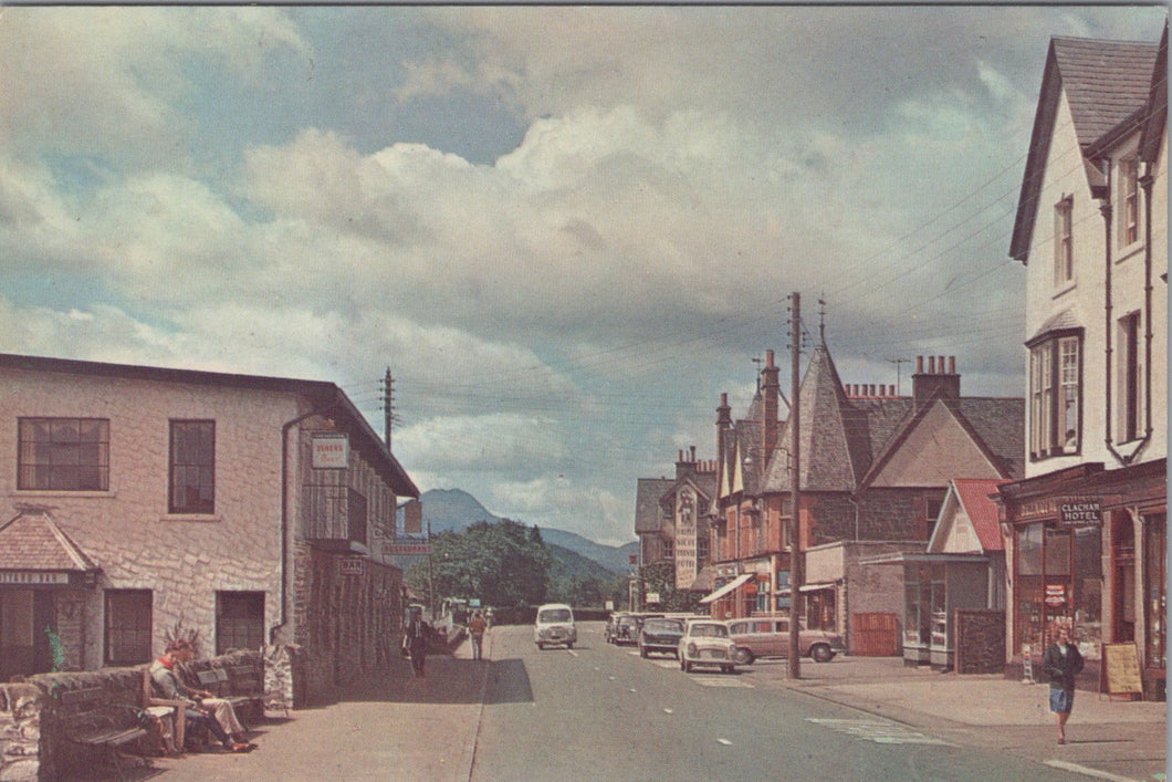 Scotland Postcard - The Main Street, Aberfoyle Ref.SW9961