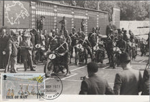 Load image into Gallery viewer, Sports Postcard - Isle of Man Motorbike Racing, Start of Junior T.T. Ref.SW10017
