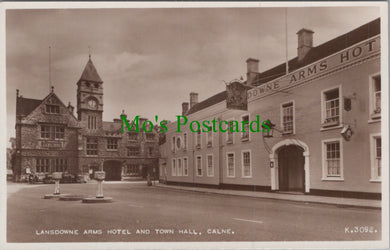 Wiltshire Postcard - Calne, Lansdowne Arms Hotel and Town Hall  HP504