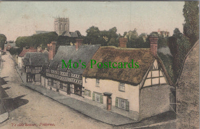 Wiltshire Postcard - Potterne, Ye Olde Houses  HP505