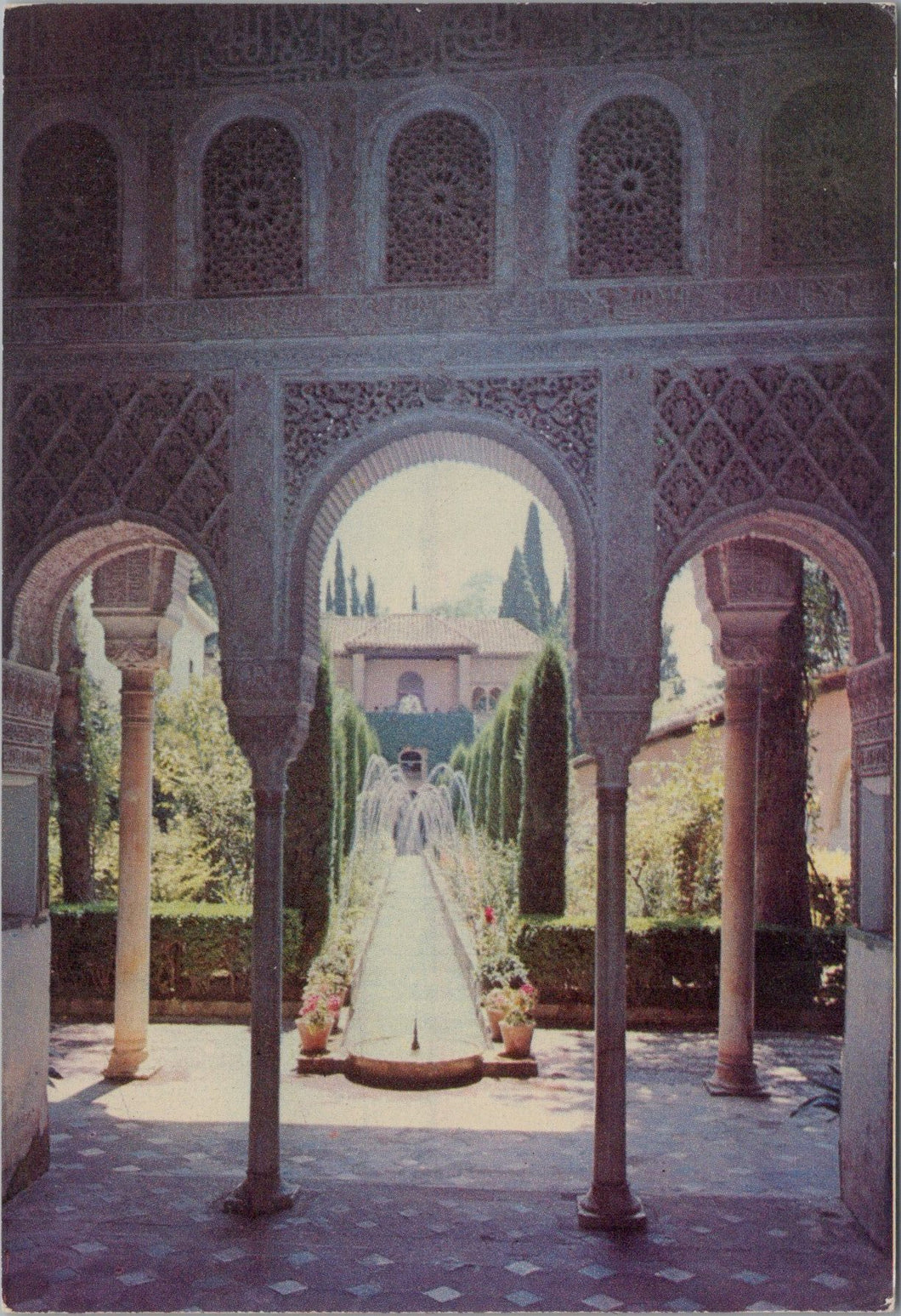 Spain Postcard - Granada Generalife, Acequia Patio and The Jets SW10279