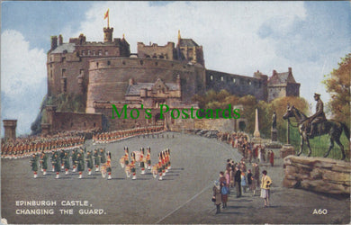 Scotland Postcard - Edinburgh Castle, Changing The Guard   SW10900