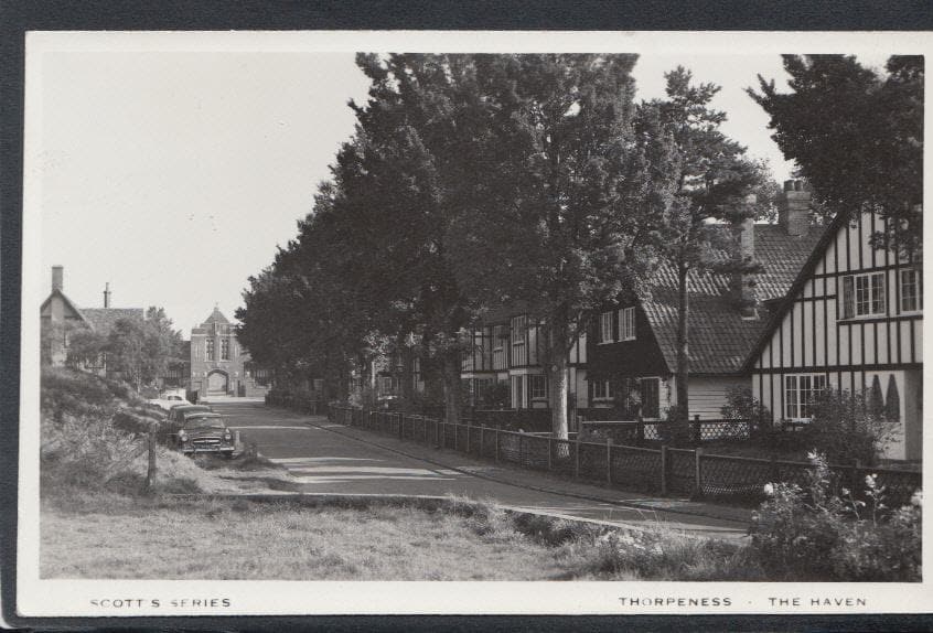 Suffolk Postcard - Thorpeness - The Haven - Mo’s Postcards 