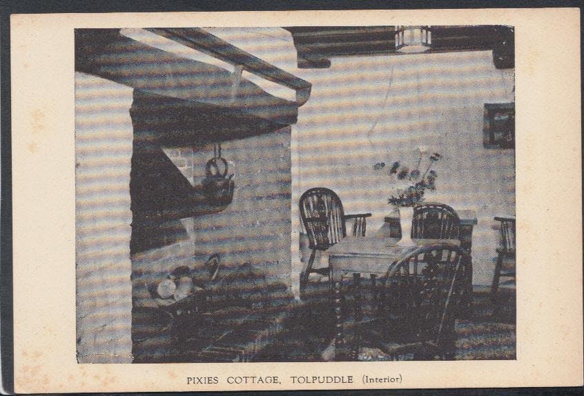 Dorset Postcard - Interior of Pixies Cottage, Tolpuddle - Mo’s Postcards 