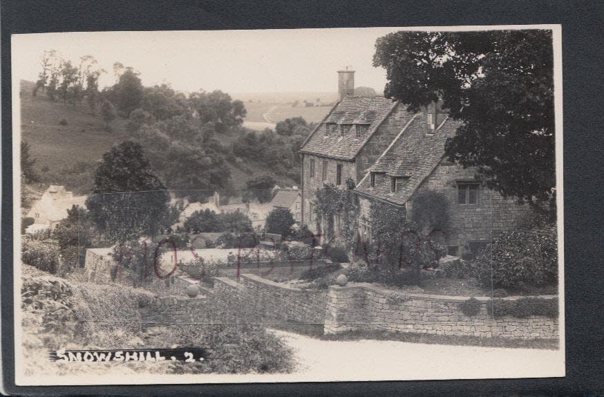 Gloucestershire Postcard - Snowshill Village - Mo’s Postcards 