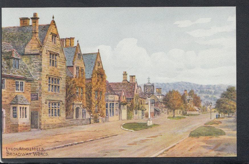 Worcestershire Postcard - Lygon Arms & Hills, Broadway - Mo’s Postcards 