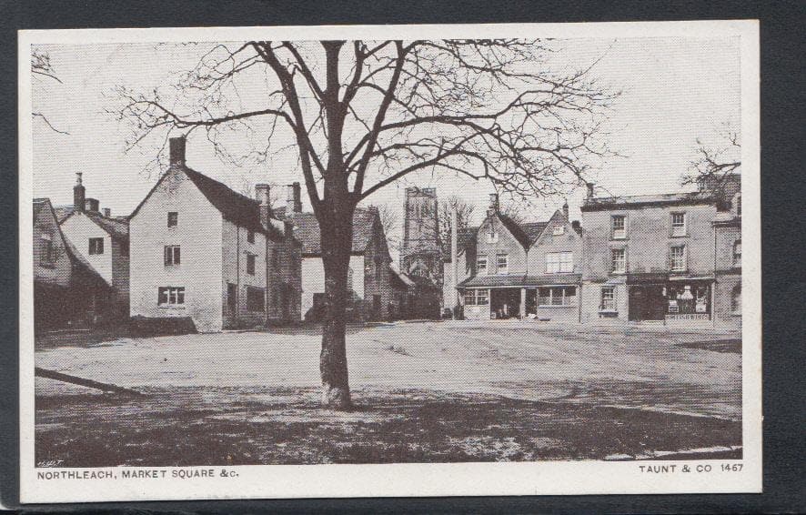 Gloucestershire Postcard - Northleach, Market Square - Mo’s Postcards 